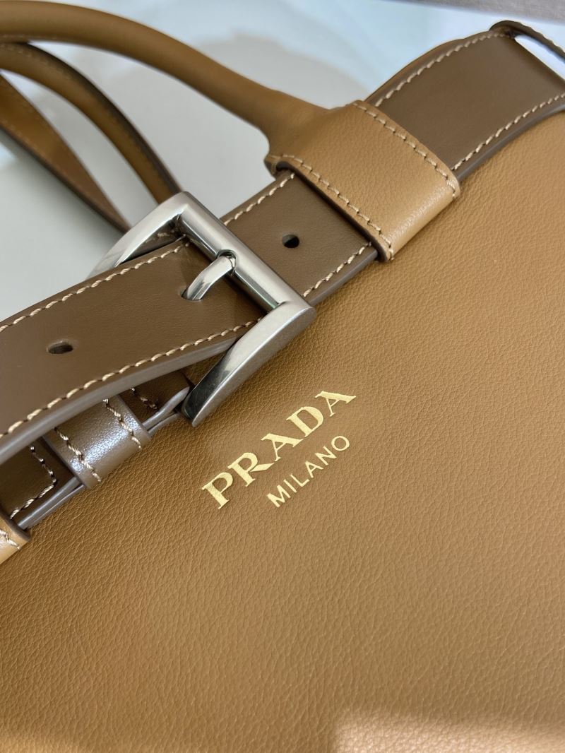 Pra*a top handle bags